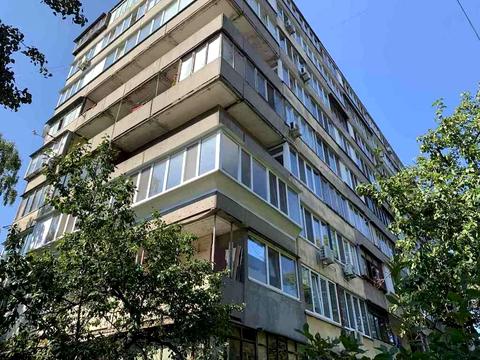 квартира за адресою Олександра Бринжали вул. (Тешебаєва), 1