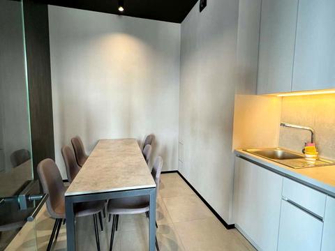 коммерческая по адресу Жилянская ул., 68