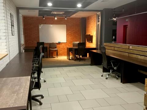 комерційна за адресою Петра Григоренка просп., 23