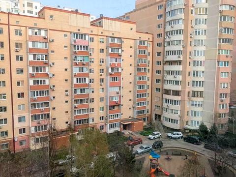 квартира за адресою Райдужний масив вул., 3