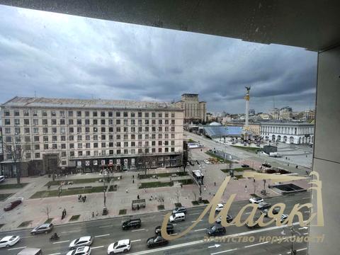 комерційна за адресою Хрещатик вул., 13