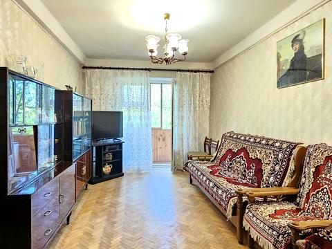 квартира за адресою Ореста Левицького вул. (Академіка Курчатова), 3-А