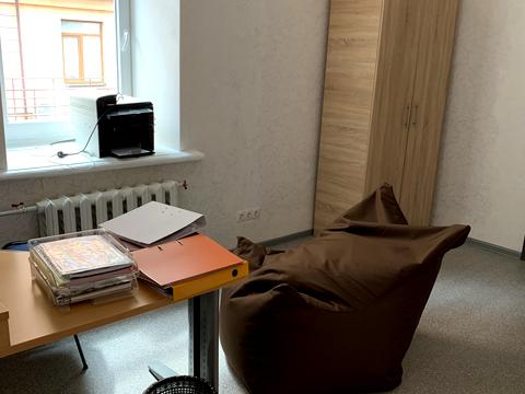 комерційна за адресою Петра Сагайдачного вул., 25-Г