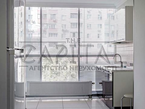 комерційна за адресою Казарменна вул. (Григорія Андрющенка), 4-Г