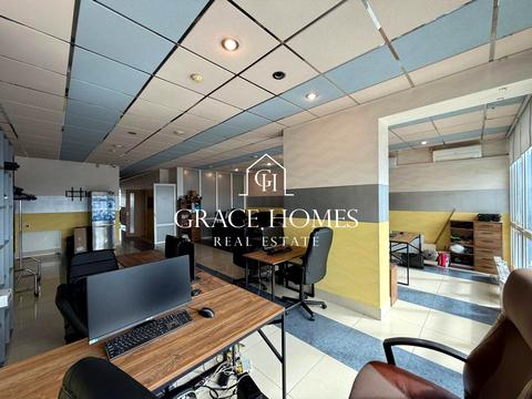 комерційна за адресою Саксаганського вул., 121