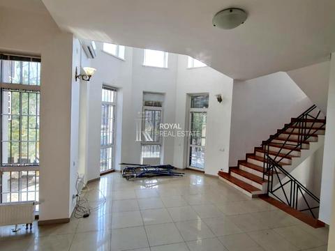 дом по адресу Стратегическое шоссе (Науки)