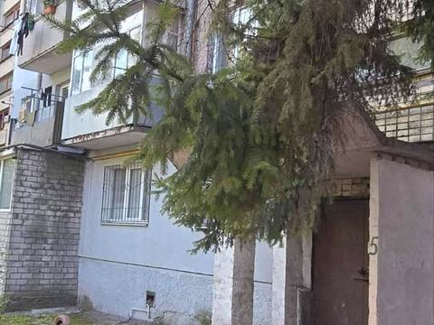 квартира за адресою Аношкина, 2