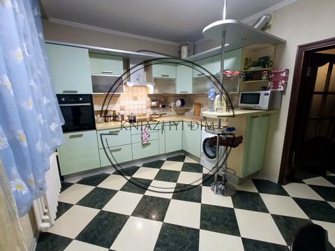 квартира по адресу Миколы Бажана просп., 14