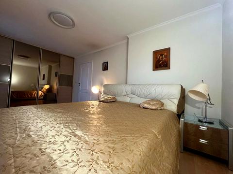 квартира за адресою Олександра Довженка вул., 14/1