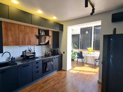 квартира за адресою Мостобудівників вул., 18