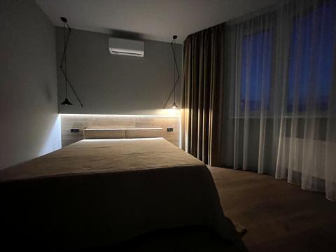 квартира по адресу Молодіжна ул., 5