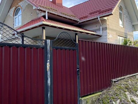 будинок за адресою Набережна вул., 6
