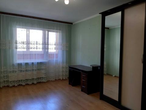квартира за адресою Академіка Глушкова просп., 15