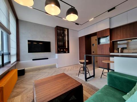 квартира за адресою Салютна вул., 2к1