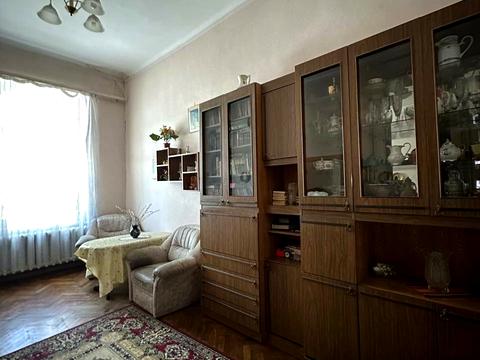 квартира за адресою Базарна, 45