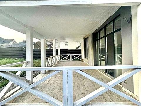 будинок за адресою Світанкова вул., 15