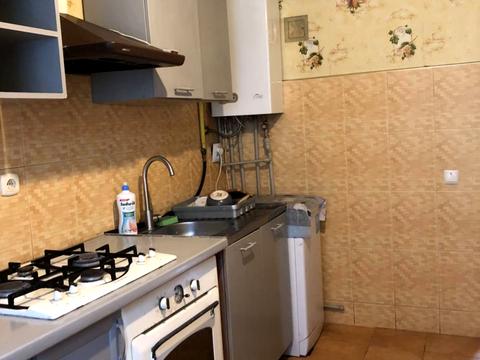 будинок за адресою Подільська вул., 1