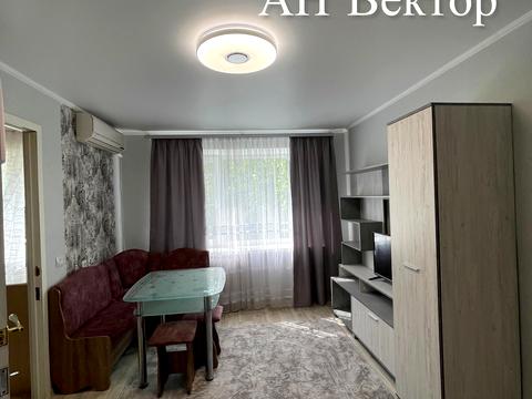 квартира за адресою Зернова вул., 6/8