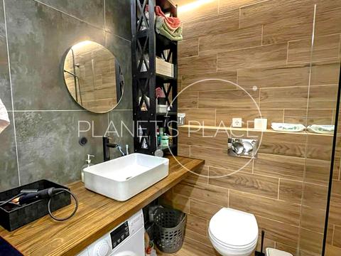 квартира за адресою Софії Русової вул., 7-А