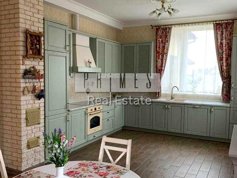 дом по адресу Добровольців вул.