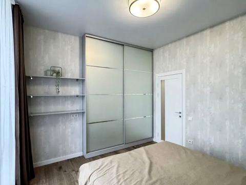 квартира по адресу Кучеревського бульв., 1