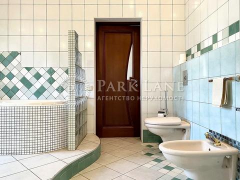 будинок за адресою Борщагівська вул.