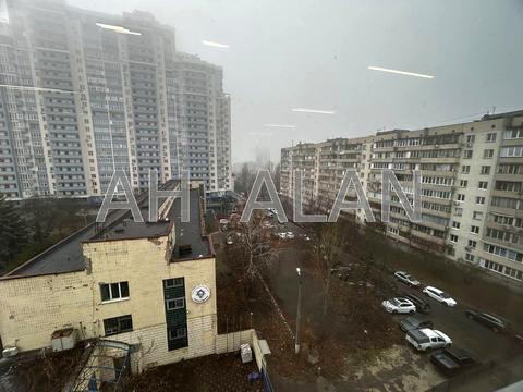 коммерческая по адресу Старокиевская ул., 10А