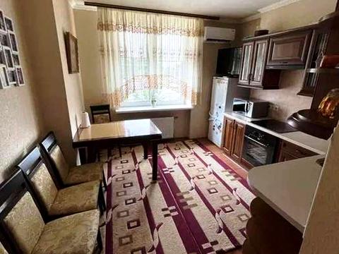 квартира за адресою Олени Пчілки вул., 2