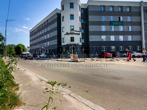 комерційна за адресою Залізничне шосе, 2