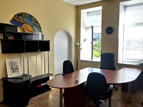 коммерческая по адресу Пастера, 16