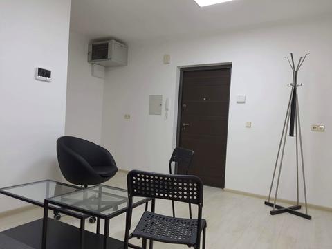 комерційна за адресою Левандовська вул. (Аніщенка), 14