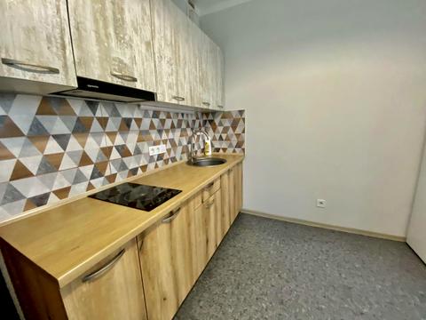 квартира за адресою Ревуцького вул., 40-В