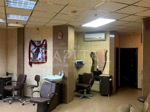 комерційна за адресою Празька вул., 31