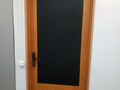 комерційна за адресою Левка Лук'яненка вул. (Маршала Тимошенка), 13-А