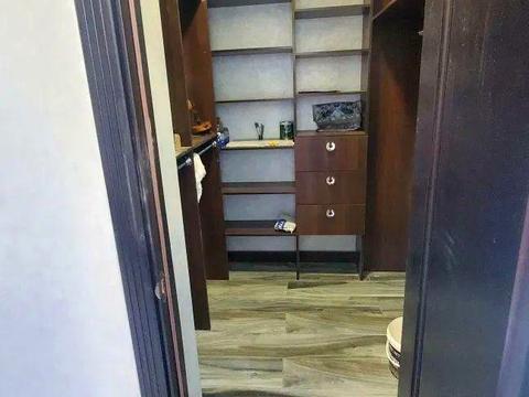 квартира за адресою Ярославська вул., 25а