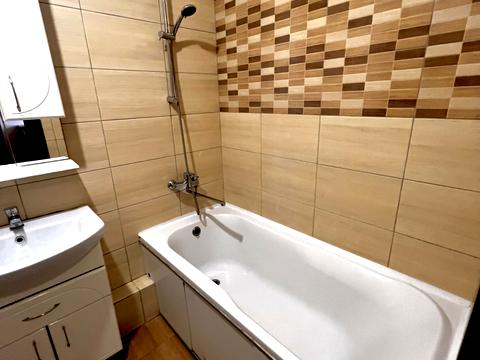 квартира по адресу Просвещения ул., 4