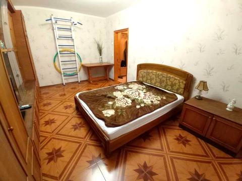квартира за адресою Анни Ахматової вул., 6