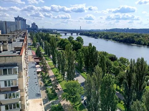 квартира за адресою Русанівський бульв., 2/8