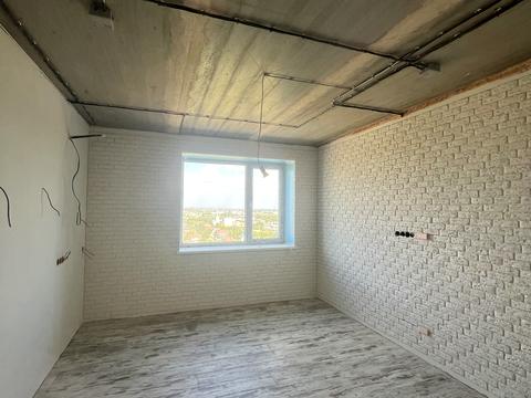 квартира за адресою Содружества, 1