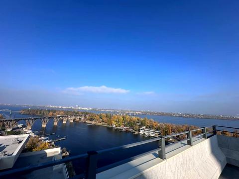 квартира за адресою Набережна Перемоги вул., 15