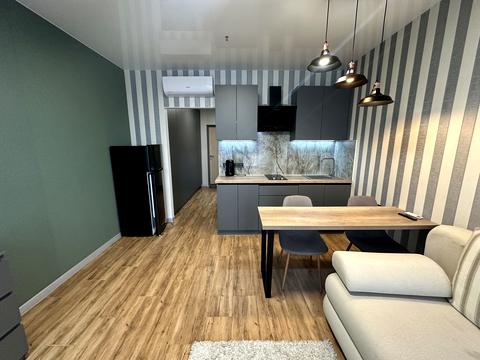 квартира за адресою Літературна вул., 10б