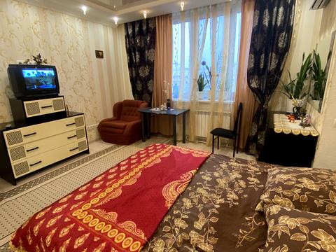 квартира за адресою Анни Ахматової вул., 30