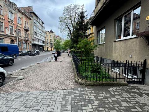 коммерческая по адресу Михаила Мулика ул. (Гаркуші), 11а