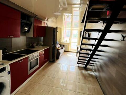 квартира за адресою Добровольців вул., 4
