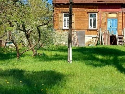 дом по адресу центральна