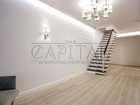 будинок за адресою Вишнева вул.