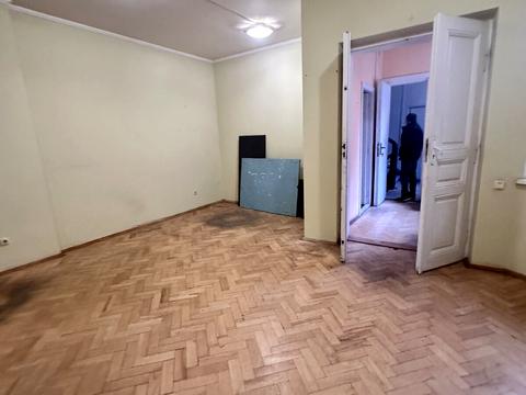 комерційна за адресою Тараса Шевченка вул., 20