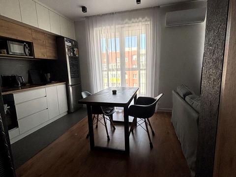 квартира за адресою Драгоманова вул., 6