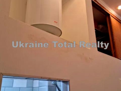 квартира за адресою Набережно-Хрещатицька вул., 7-Б
