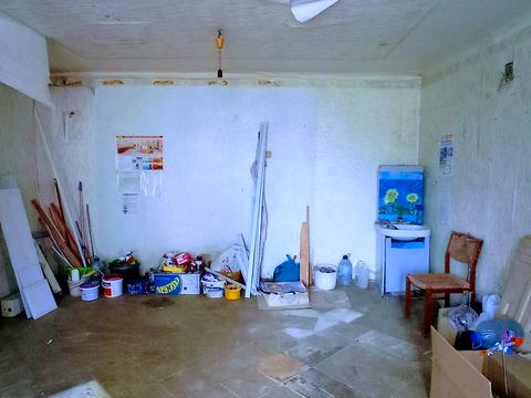 коммерческая по адресу Солідарності, 535